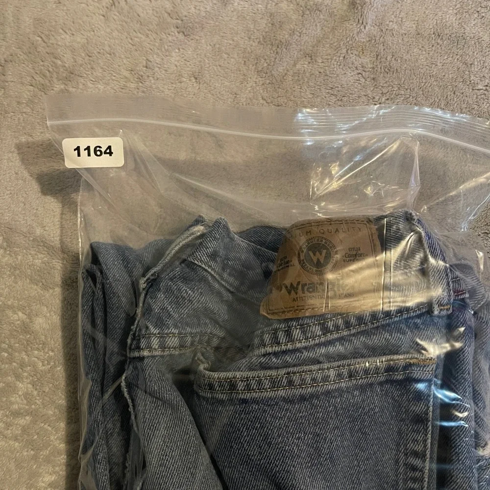 Wrangler measurements waist